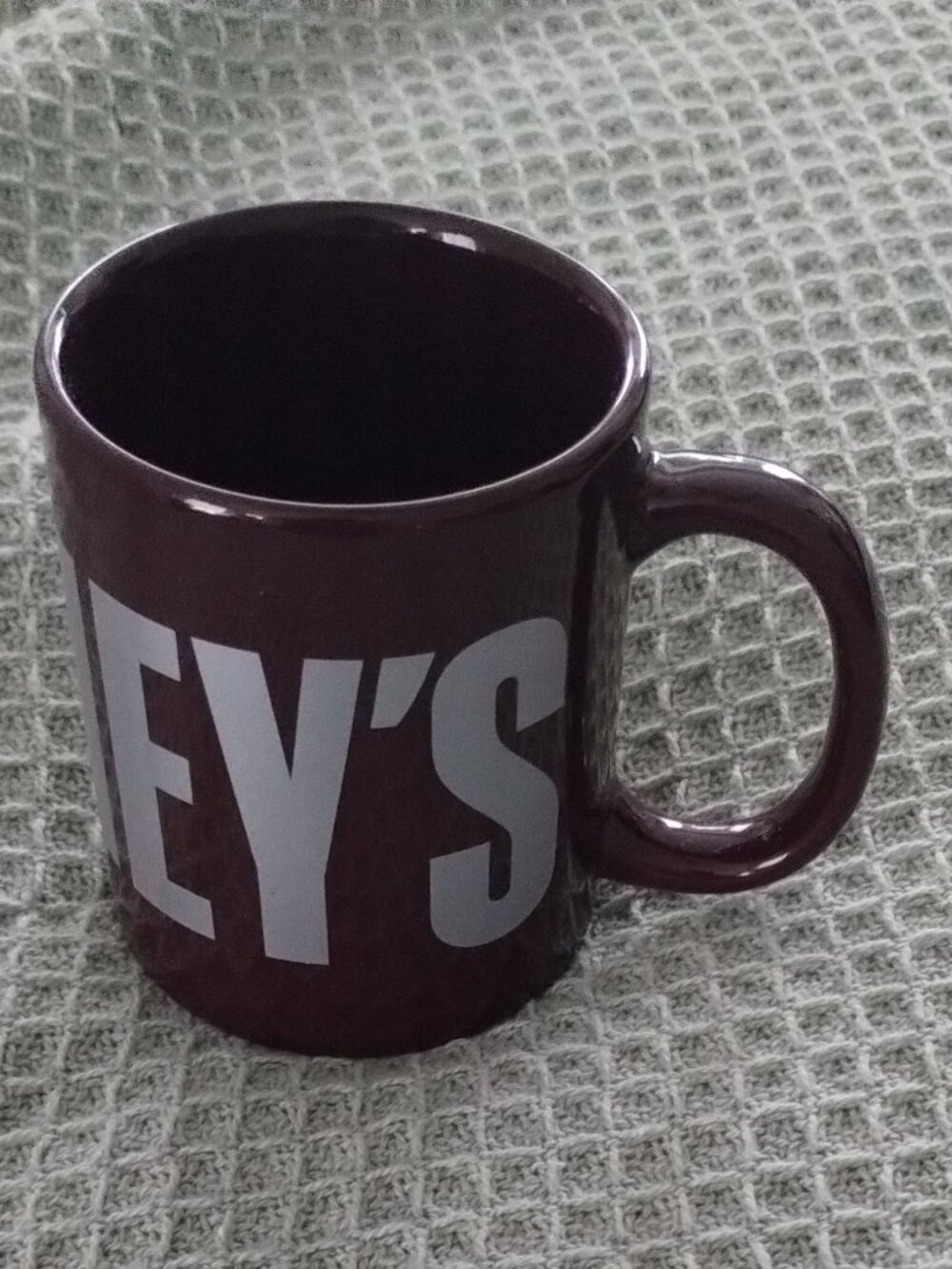 Hershey's mug